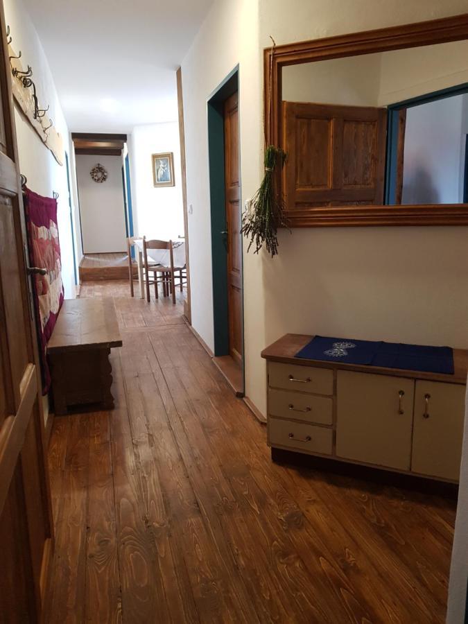 Ubytovani Agnes Jaronice Buitenkant foto