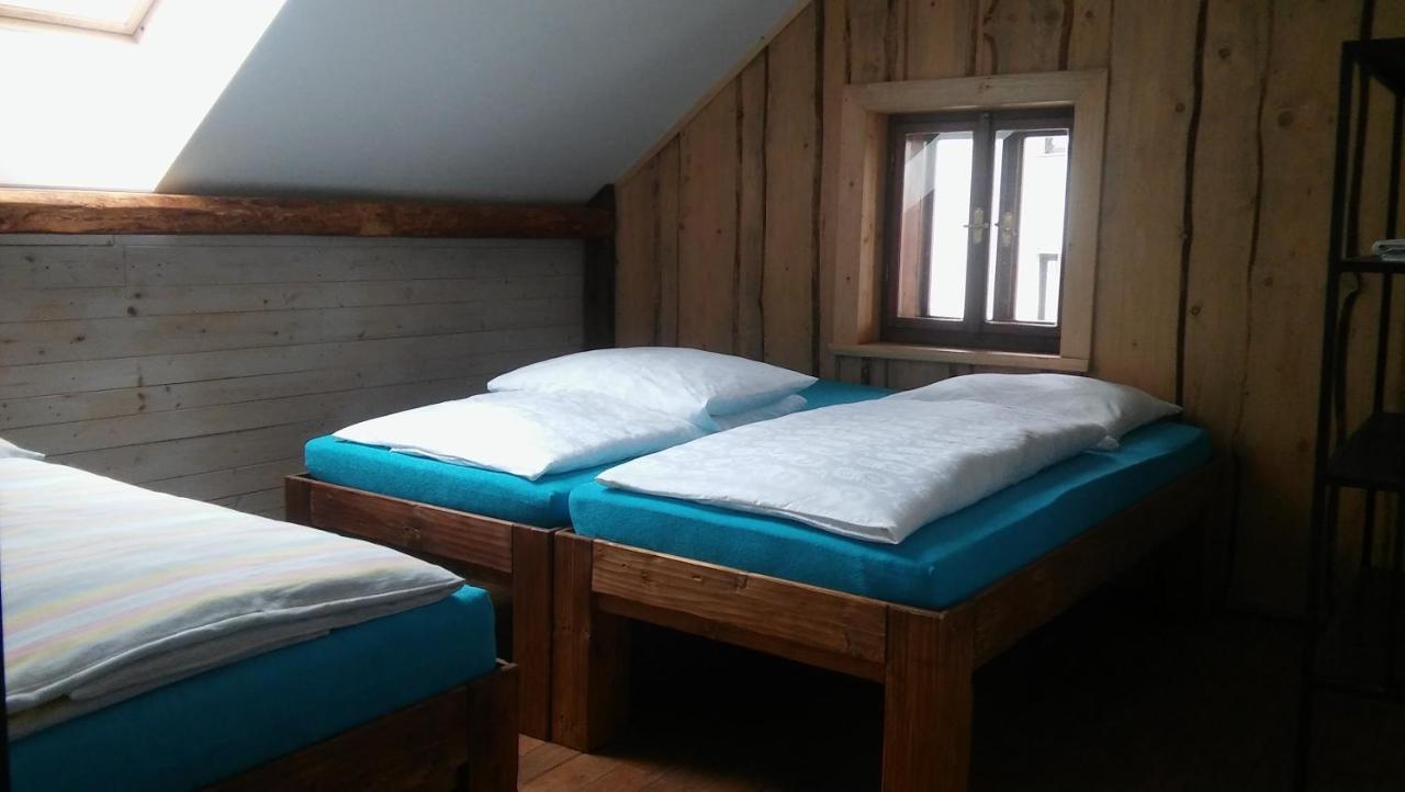 Ubytovani Agnes Jaronice Buitenkant foto
